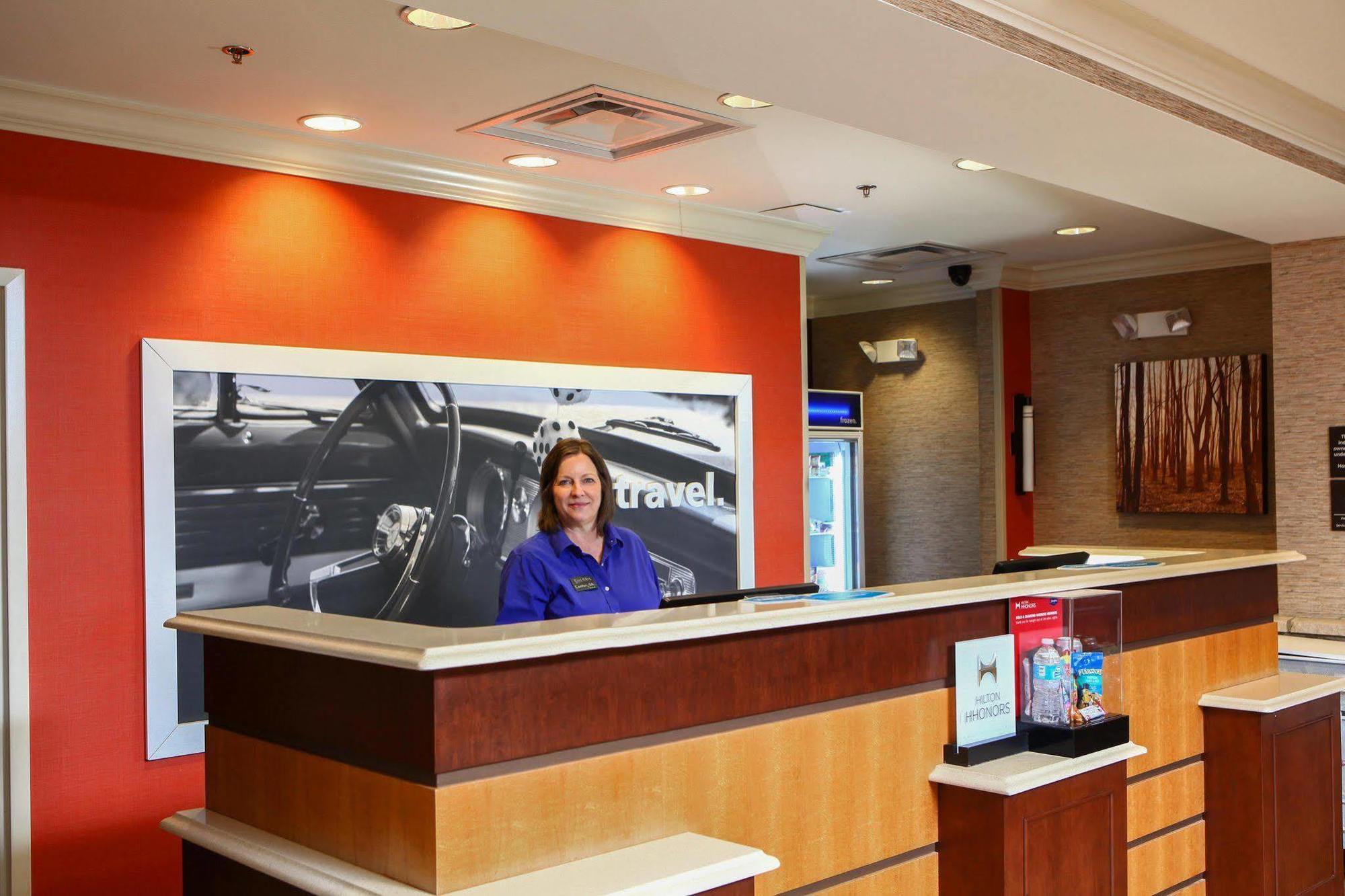 Hampton Inn Atlanta-Canton Esterno foto
